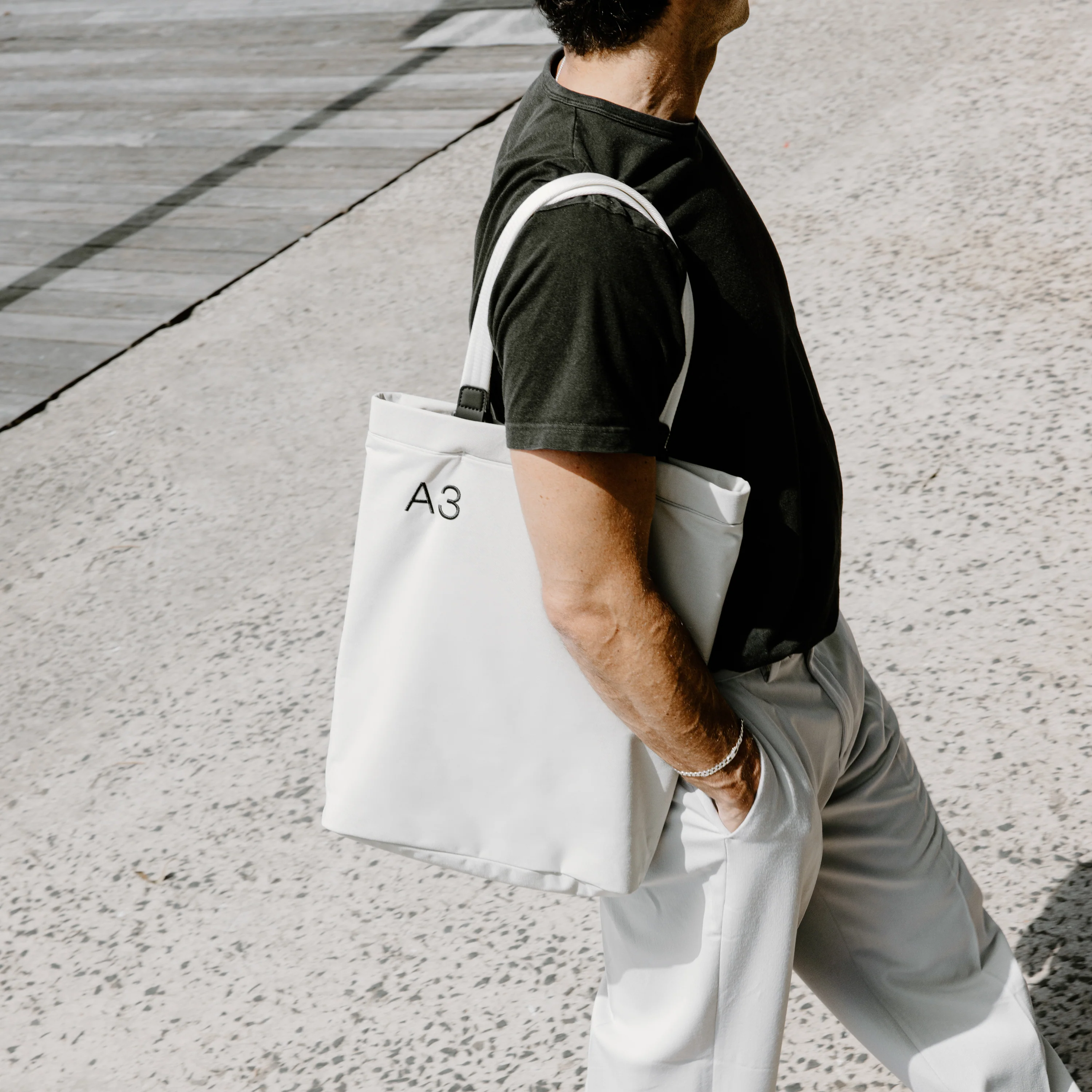 A3 Daily Tote - Image 22