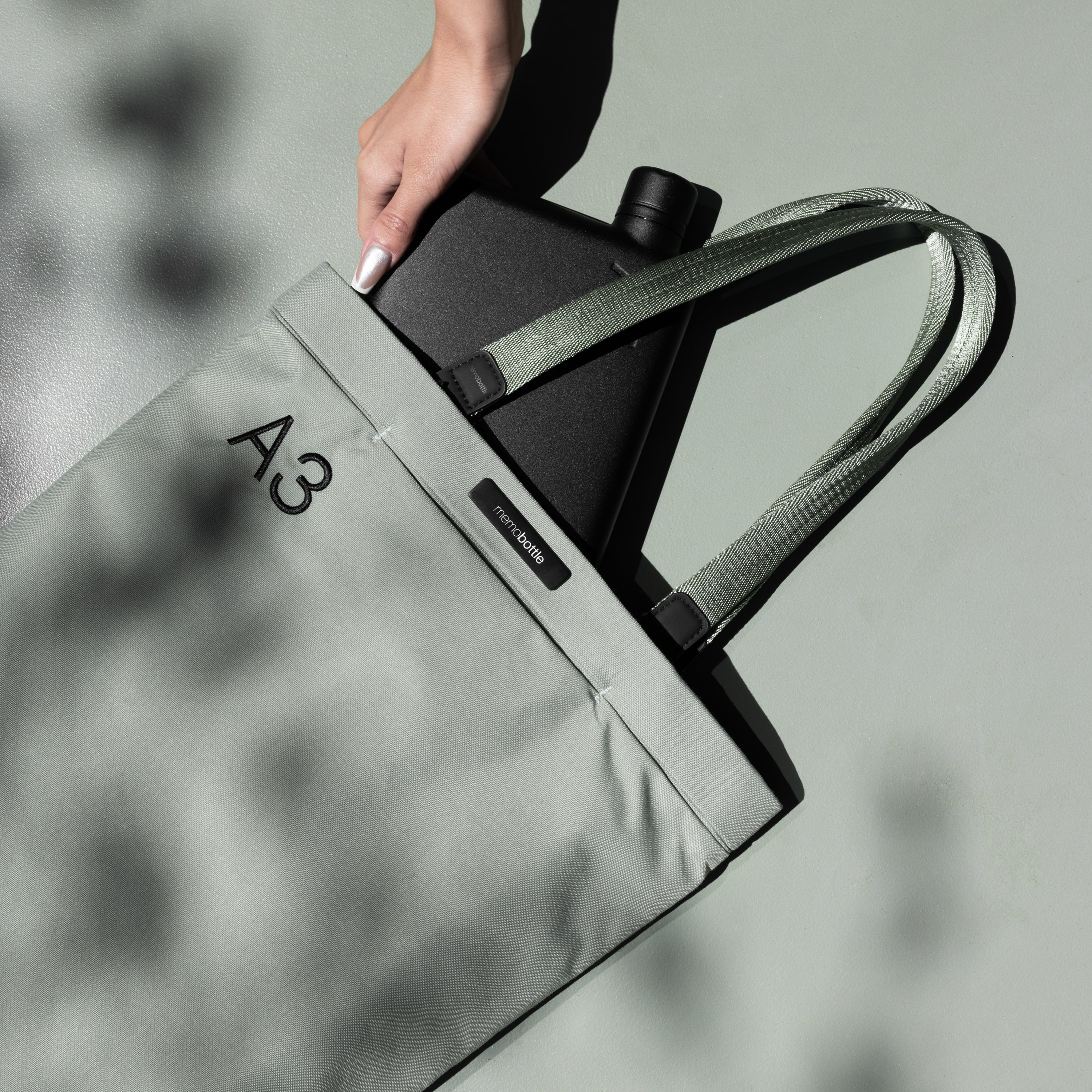 A3 Daily Tote - Image 6