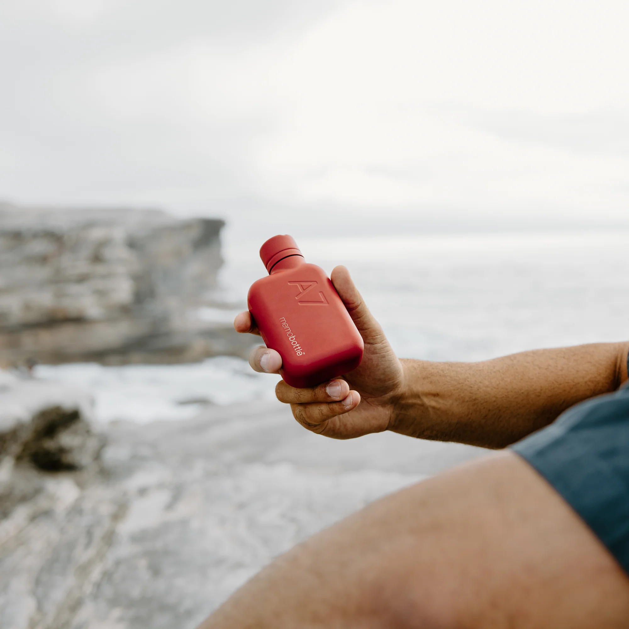 A7 memobottle (Stainless Steel) - Red - Image 2